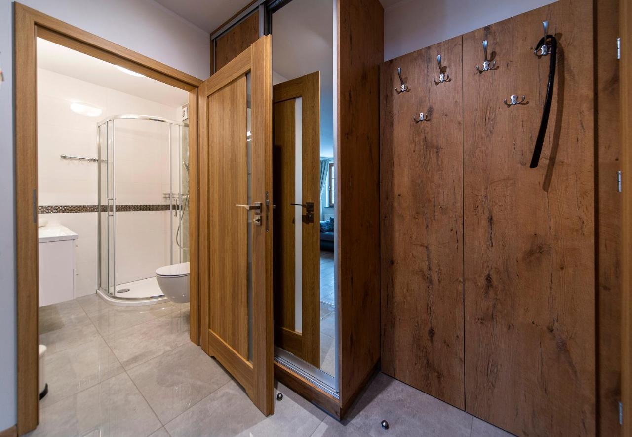 Apartamenty Sun & Ski Willa Nad Strumieniem Nadrzeczna 3D I 3E - Centrum 300M คาร์ปัตซ์ ภายนอก รูปภาพ